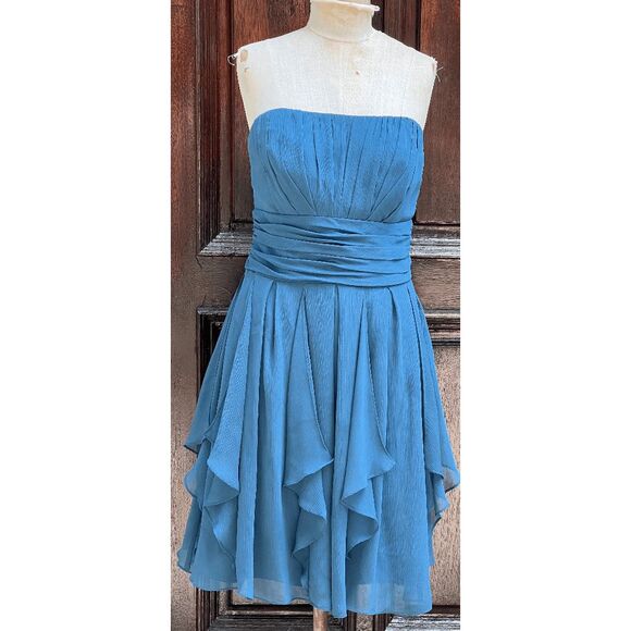 David's Bridal Dresses & Skirts - David's Bridal Strapless Formal Strapless Fairy Dress - Size 12